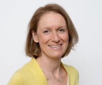 Julia Fallak