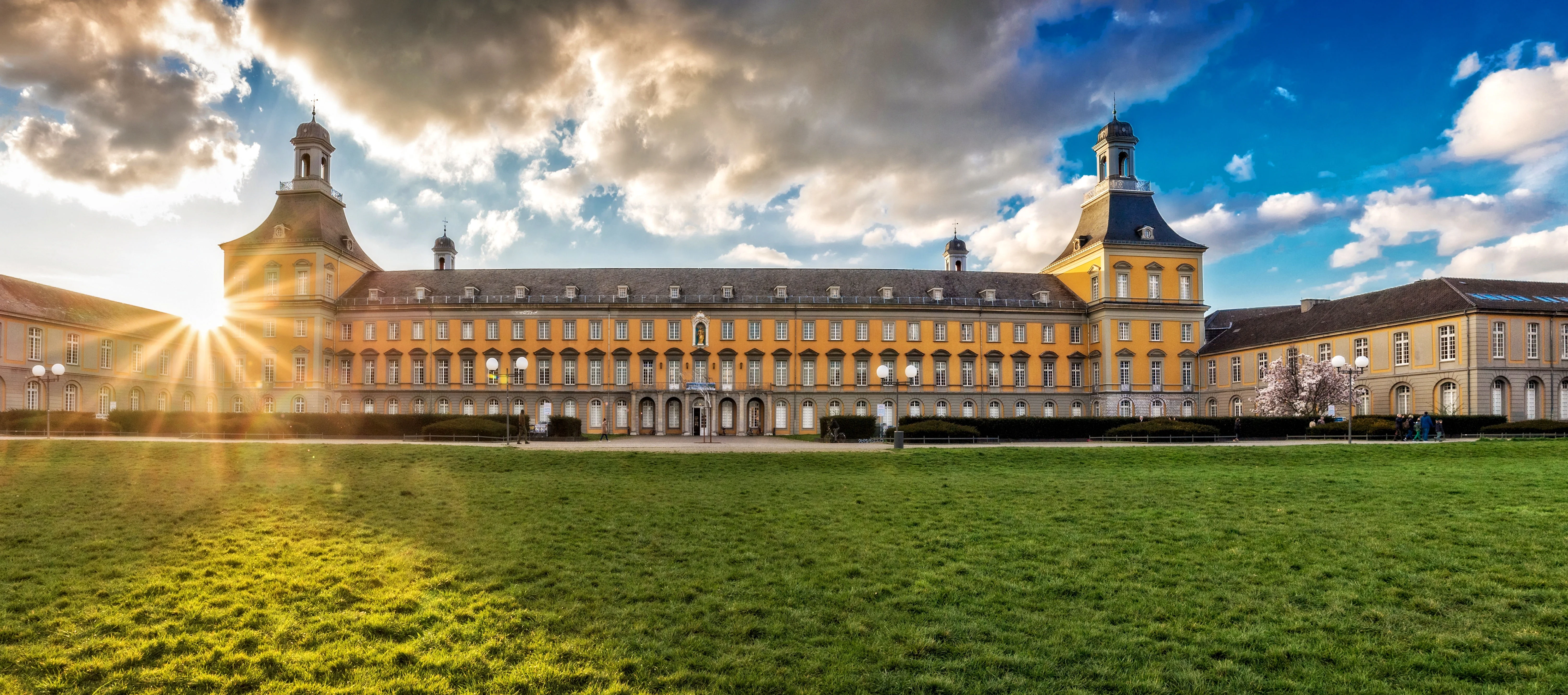 Manchot Lecture 2025 - Featuring Dirk Bergemann