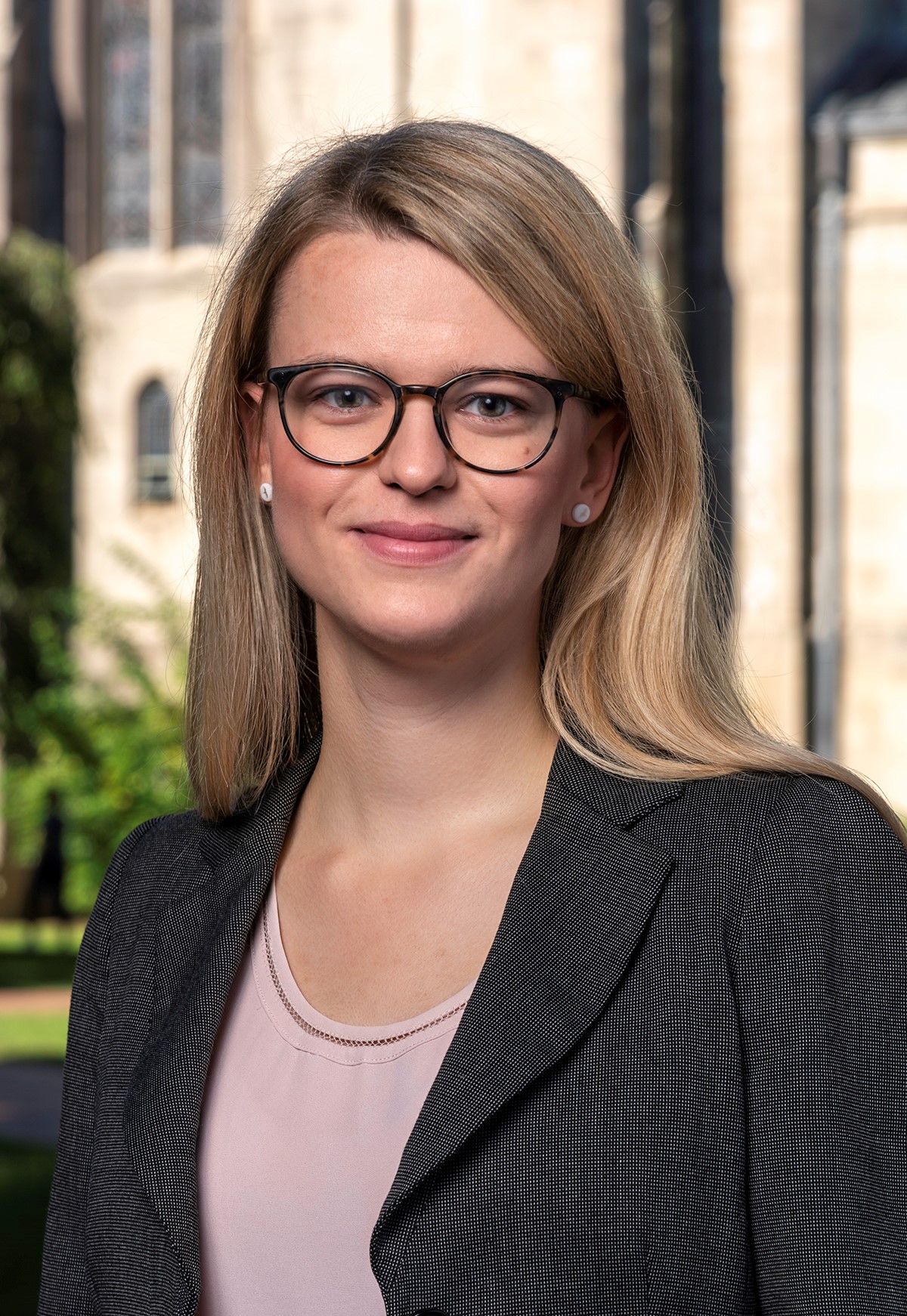 New Assistant Professor: Hanna Schwank